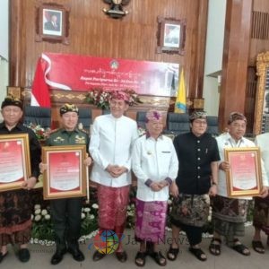 Rapat Paripurna DPRD Bali Bahas Raperda Bale Kertha Adhyaksa dan Peringati Hari Jadi ke-67 Provinsi Bali: Komitmen Jaga Budaya, Harmoni, dan Pembangunan Berkelanjutan