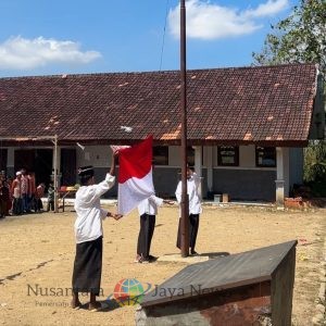 PP SHIROTHOL ILMIYAH Jalin Batuporo Timur Sampang Menggelar Upacara Peringatan Hari Ulang Tahun (HUT) ke-80 Kemerdekaan Republik Indonesia