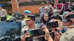 Unjuk Rasa Depan Polda Bali Berakhir Ricuh, 22 Pendemo Diamankan dan 10 Orang Luka-Luka