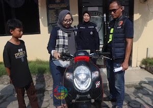 Polres Bangkalan Kembalikan Motor Siswa Korban Begal, Ingatkan Bahaya Anak di Bawah Umur Mengendarai Kendaraan