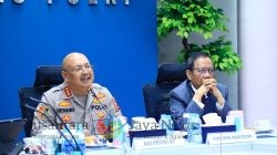 Polri Teguhkan Moral dan Profesionalisme Pasca Krisis, Gandeng Prof. Mahfud MD dan Komjen Chryshnanda