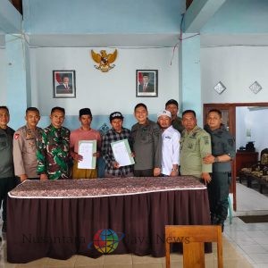 Perhutani Tandatangani PKS Agroforestry Jagung Dengan LMDH Renggaanis Disaksikan Muspika Besuki