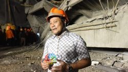 Bupati Subandi Sampaikan Duka Mendalam untuk Santri Korban Tragedi Al Khoziny, Pastikan Evakuasi Hingga Tuntas