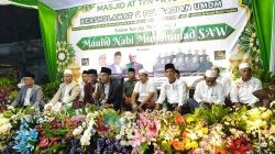 Meriah dan Khidmat, RW 11 Kedinding Tengah Peringati Maulid Nabi dengan Sholawat & Pengajian Umum