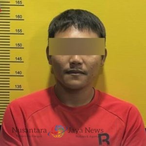 Polsek Denpasar Barat Bekuk Pria Asal Gresik Curi Tab dan HP di Outlet Ayam Kare, Kerugian Capai Rp4,3 Juta