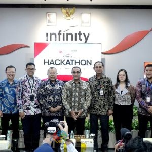 OJK dan Kementerian Ekraf Luncurkan Infinity Hackathon OJK-Ekraf 2025