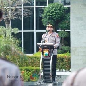 Wakapolres Gresik Tekankan Disiplin dan Integritas Anggota dalam Apel Pagi Jam Pimpinan