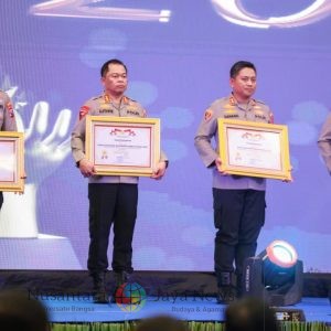 Layanan Makin Profesional, Polres Malang Raih Penghargaan Kompolnas Award 2025