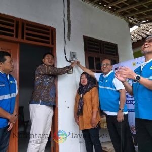 Peringati Hari Listrik Nasional ke 80, PT PLN (Persero) dan Bupati Klaten Terangi Harapan Kab Klaten