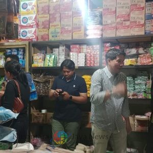 Sidak Hari Keempat Tim Satgas Pangan Polda Bali Masih Temukan Harga Beras Diatas HET di Pasar Kreneng