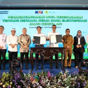 Rayakan Hari Sumpah Pemuda Jadi Kolaborasi PLN dan KAI Wujudkan Elektrifikasi Jalur Kereta Indonesia