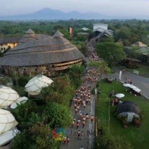 Ribuan Pelari Ikuti 5K Fun Run 2025 Nuanu Creative City di Warnai Kostum Unik