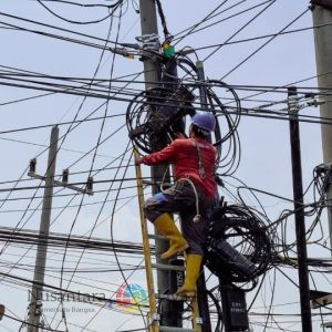 Kolaborasi PLN Icon Plus dan Pemkot Surabaya Wujudkan Penataan Infrastruktur Kabel Fiber Optik yang Lebih Tertib dan Aman