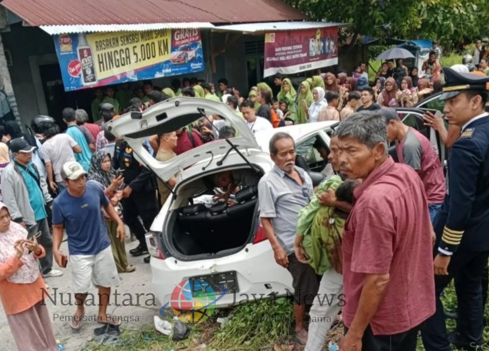“Kecelakaan minibus yang ditumpangi siswa SMA di Padang, Sumatra Barat; Kelalaian pemerintah atau orang tua?”