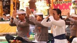 Kapolda Bali Pimpin Persembahyangan Piodalan di Pura Linggarcana, Wujud Syukur dan Doa untuk Kelancaran Tugas