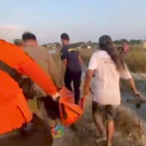 Jenazah Ditemukan Mengapung di Tambak Jalan Bandarejo, Dievakuasi BPBD Surabaya ke RS Dr. Soetomo