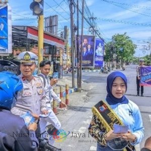 Intensifkan Keselamatan Berkendara, Satlantas Polres Sampang Gelar Public Address Operasi Zebra Semeru 2025