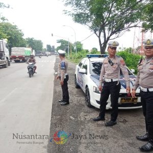 Sat Lantas Polres Gresik Masif Patroli, Fokus Cegah Kecelakaan di Jalur Duduk Sampeyan