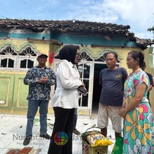 Wabup Sidoarjo Tinjau Kerusakan Rumah Warga Kedungsugo Akibat Angin Kencang dan Pastikan Warga Terdampak Segera Dapat Bantuan Renovasi