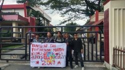Mahasiswa demo Polda Sumut! Barisan Mahasiswa Bersatu ( BMB -SU ) Desak Penangkapan Mantan Kepala Desa Kuala Beringin Periode 2019 dan Bongkar Mandeknya Penanganan Dugaan Korupsi SILPA Dana Desa T.A 2019