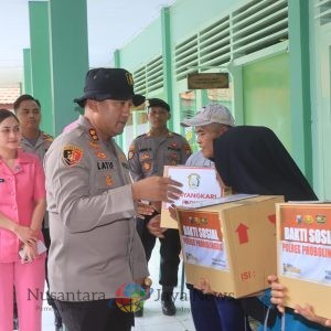 Kapolres Probolinggo Salurkan Bantuan untuk Warga Terdampak Banjir di Tiris