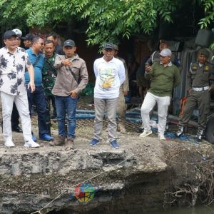 Sidak Infrastruktur di Bringinbendo dan Trosobo, Bupati Sidoarjo : Ketepatan Waktu Lebih Penting daripada Denda Proyek