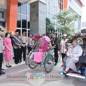 Jelang Pergantian Tahun 2026, Kapolres Gresik Pimpin Kenaikan Pangkat 96 Personel Polri dan 5 ASN