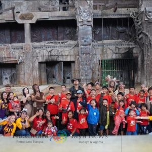 SAMBUT SUKACITA NATAL, PREMIER PLACE HOTEL GELAR PROGRAM PEDULI KASIH UNTUK ANAK PANTI