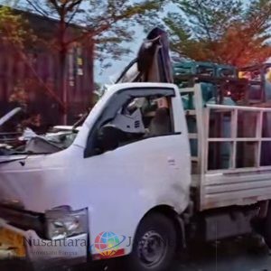 Kecelakaan Maut di Banyu Urip, Pengendara Pick Up Asal Kediri Tewas Terhimpit Tronton