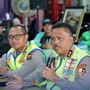 Kakorlantas Polri Sambangi Warkop Ojol Jagra Dewata di Denpasar, Perkuat Kedekatan Polantas dengan Komunitas Ojol