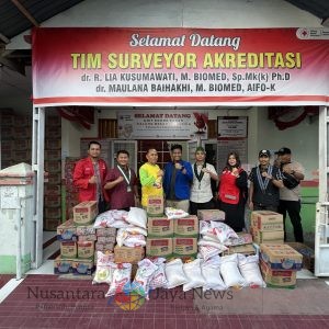 Organisasi Mahasiswa Cipayung Plus Labuhanbatu serahkan bantuan terdampak bencana banjir dan longsor, Tapanuli Tengah kepada penyalur bencana PMI setempat