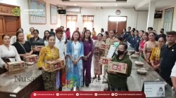 Sinergi Posyandu Gianyar Dengan DPRD Bali Bagikan PMT di Sukawati