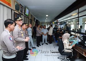 Kapolres Jember Kunjungi Kantor Samsat Pastikan Pelayanan Optimal