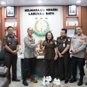Kapolres Labuhanbatu Silaturahmi ke Kejaksaan Negeri Labuhanbatu