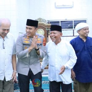Jum’at Berkah Kapolres Labuhanbatu, Menguatkan Silaturahmi dan Pesan Kamtibmas di Masjid Baiturrahman