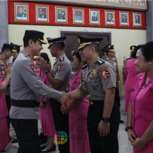 Kapolda Bali Pimpin Upacara Kenaikan Pangkat 1.258 Personel Polri dan PNS Polri, Tekankan Amanah dan Profesionalisme