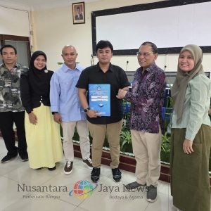 Labuhanbatu Kembali Raih Prestasi, Dua Dosen Terima SK Lektor Kepala