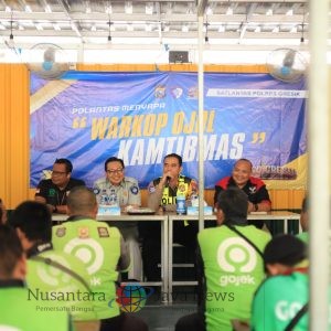 Sinergi di Balik Secangkir Kopi: Satlantas Polres Gresik Rangkul Driver Ojol dalam Ops Keselamatan Semeru 2026