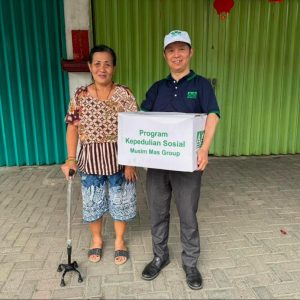 Sambut Imlek 2026 Musim Mas Berbagi Kebahagiaan Bersama Masyarakat Prasejahtera Di Sekitar Perusahaan