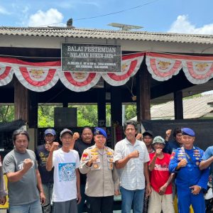 Sambang Nelayan, Satpolairud Polres Gresik Perkuat Sinergi Jaga Laut