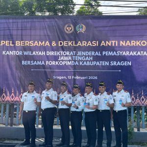 Pertegas Komitmen Anti Narkoba, Kalapas Batang Hadiri Apel Bersama dan Deklarasi Anti Narkoba di Lapas Sragen
