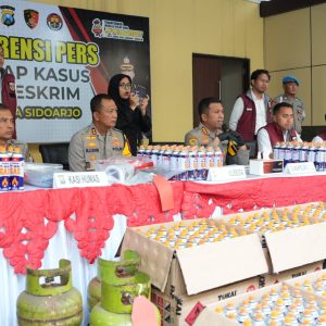 Polresta Sidoarjo Bongkar Pengoplosan LPG Subsidi Jadi Gas Portabel