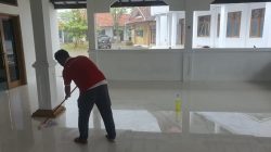 Lapas Tegal Gelar Aksi Bersih-Bersih Masjid Nurul Bahari
