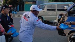 DPP Boby Lovers Gelar Aksi Berbagi Takjil Di Sekitaran Simpang Helvetia