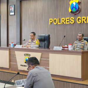 Polres Gresik Gelar Latpra Ops Pekat Semeru 2026, Sasar Penyakit Masyarakat dan Miras Ilegal di Bulan Suci Ramadan