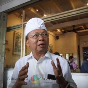 Gubernur Bali I Wayan Koster Respons Sentilan Presiden Prabowo Soal Sampah Pantai: Masalah Musiman Saat Musim Hujan
