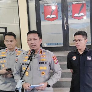 Polisi Masih Periksa Bahar bin Smith