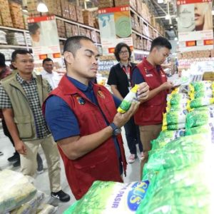Polda Jatim Cek Izin Edar dan Mutu Pangan Jelang Lebaran