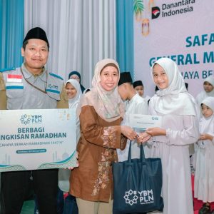 Safari Ramadhan Penuh Kepedulian, PLN UPP JBTB 2 bersama YBM PLN Berbagi Bingkisan kepada Anak Yatim