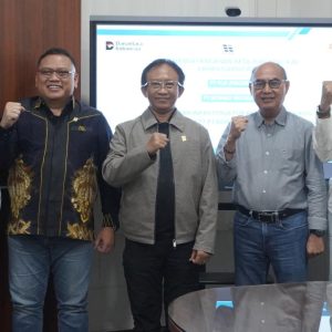 Momentum Ramadhan, PLN Salurkan 23.040 Unit REC ke PT Borneo Indobara untuk Dorong Green Mining